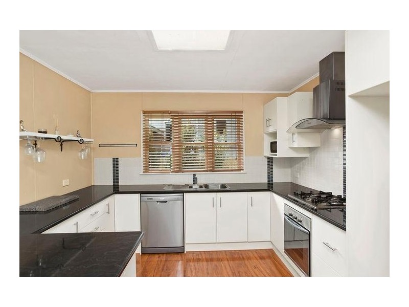 15 Queen Street, East Toowoomba QLD 4350