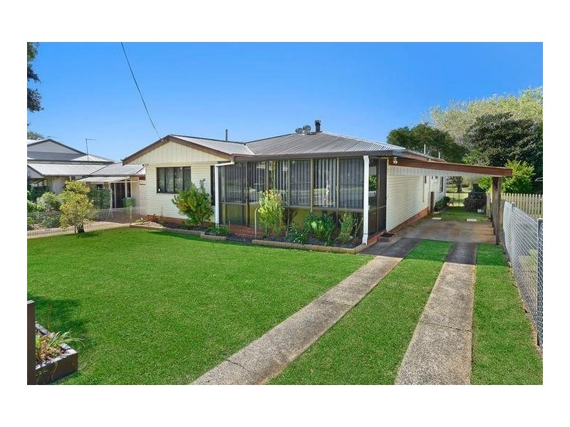 8 McGregor Street, Wilsonton QLD 4350