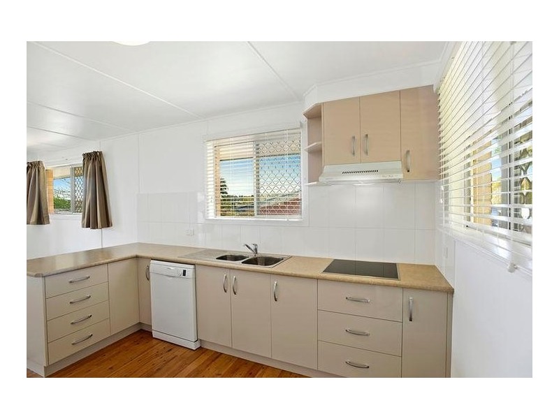 14 Hunter Street, Centenary Heights QLD 4350
