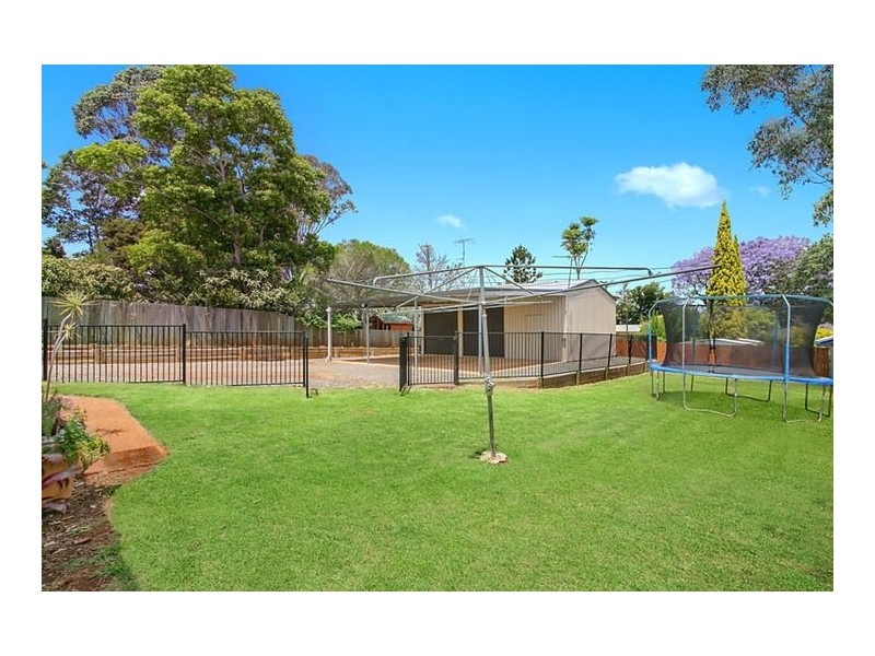 6 Chamberlain Street, North Toowoomba QLD 4350