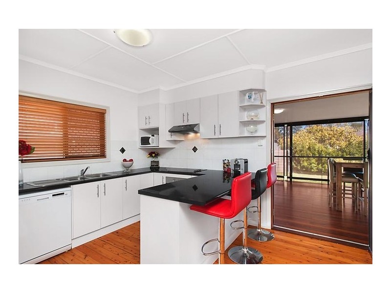 229 New England Highway, Harlaxton QLD 4350