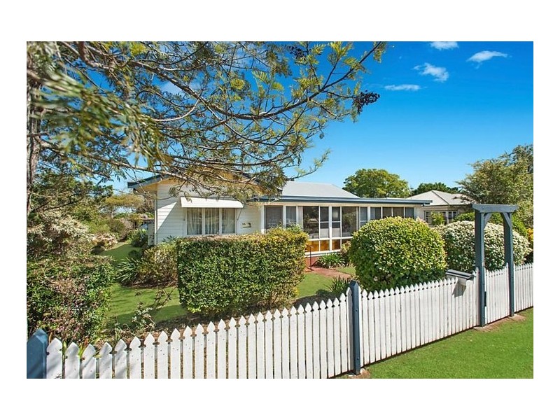 33 Burke Street, Rangeville QLD 4350