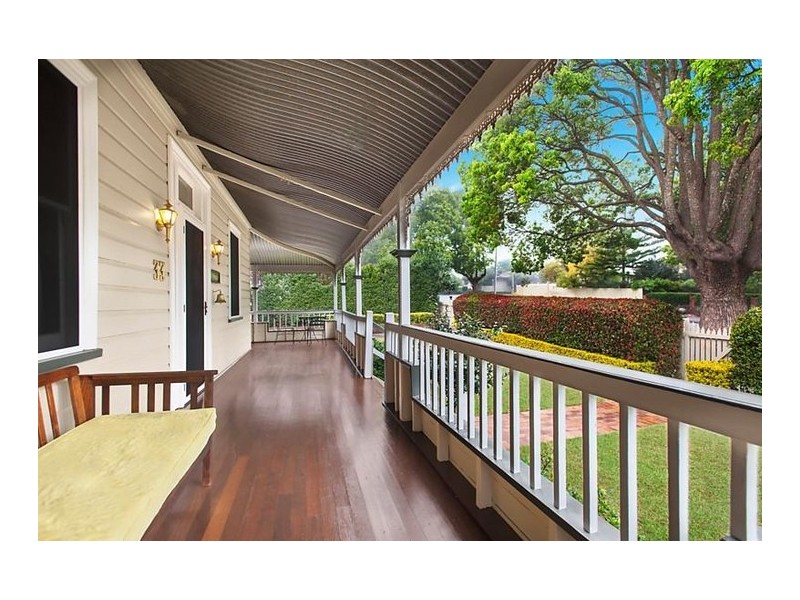 33 Arthur Street, East Toowoomba QLD 4350