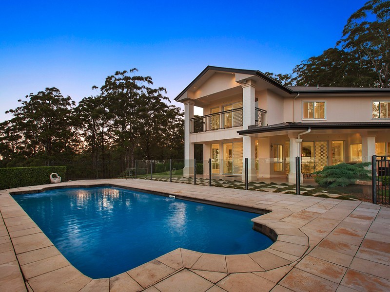 8 Meharry Court, Cabarlah QLD 4352