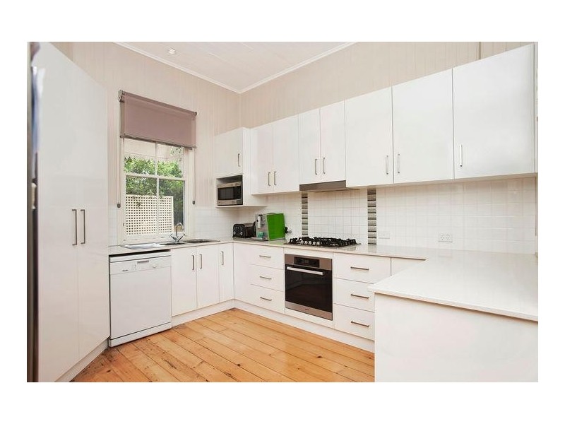 30 Dunmore Street, East Toowoomba QLD 4350