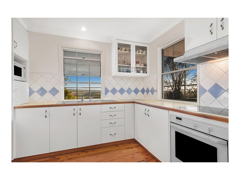 24 Treeline Drive, Gowrie Junction QLD 4352