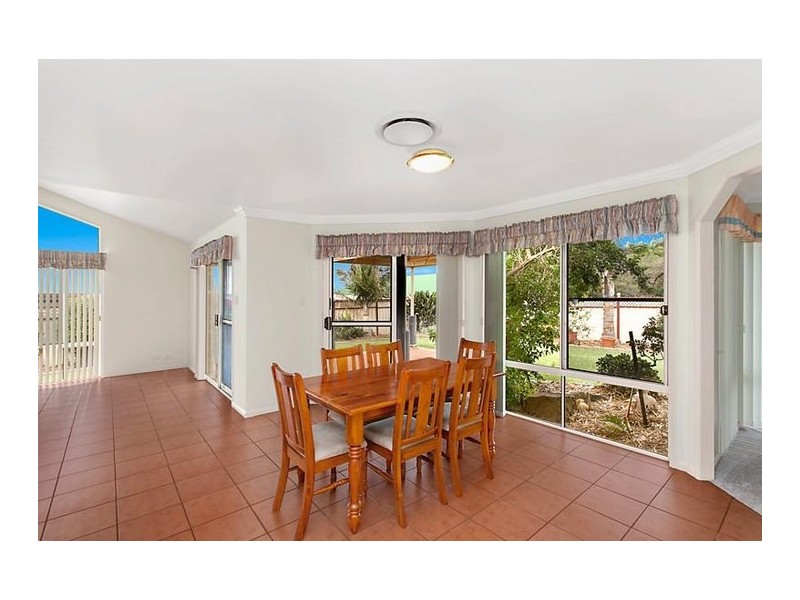 17 Pillar Street, Middle Ridge QLD 4350