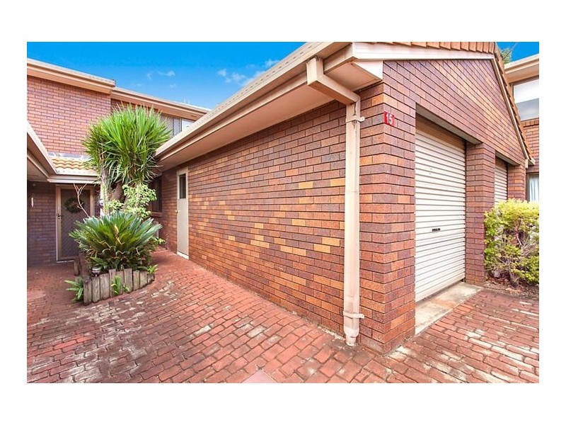 15/173 North Street, Rockville QLD 4350