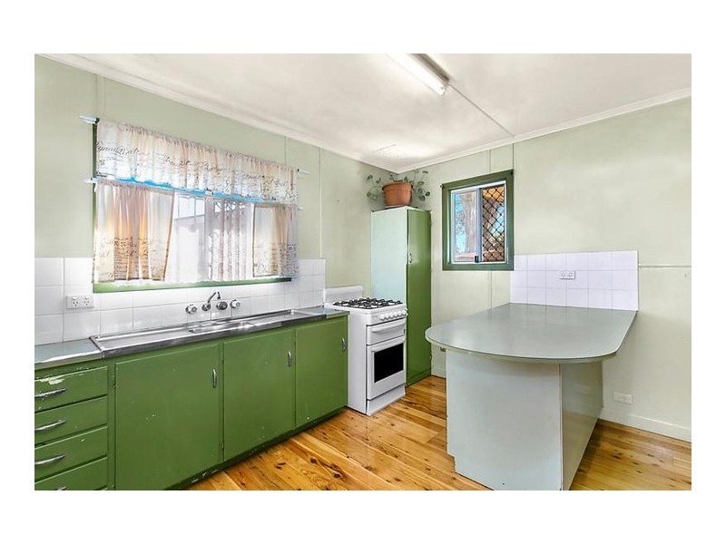 5 Hanlon Street, Newtown QLD 4350