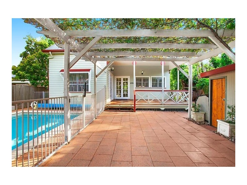 31 Eleanor Street, East Toowoomba QLD 4350