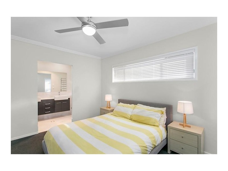 1 Schneider Court, Middle Ridge QLD 4350