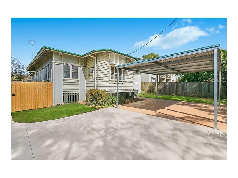 110 James Street, South Toowoomba QLD 4350