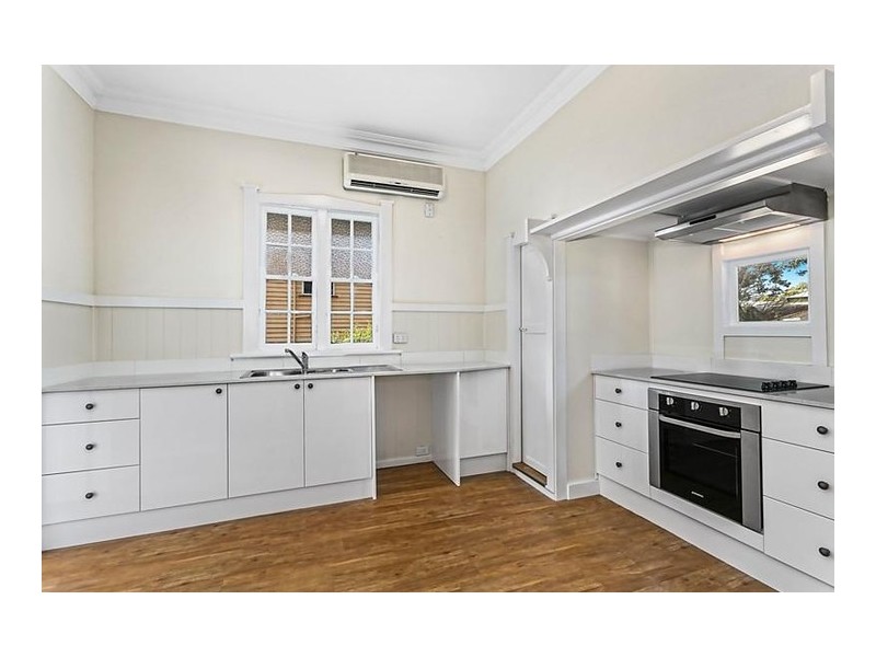 110 James Street, South Toowoomba QLD 4350