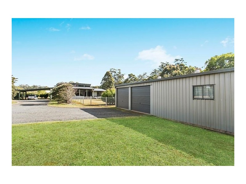 6 Perry Road, Cabarlah QLD 4352