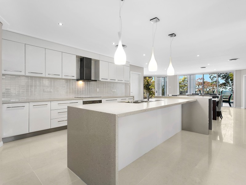 21 Bogong Court, Cabarlah QLD 4352