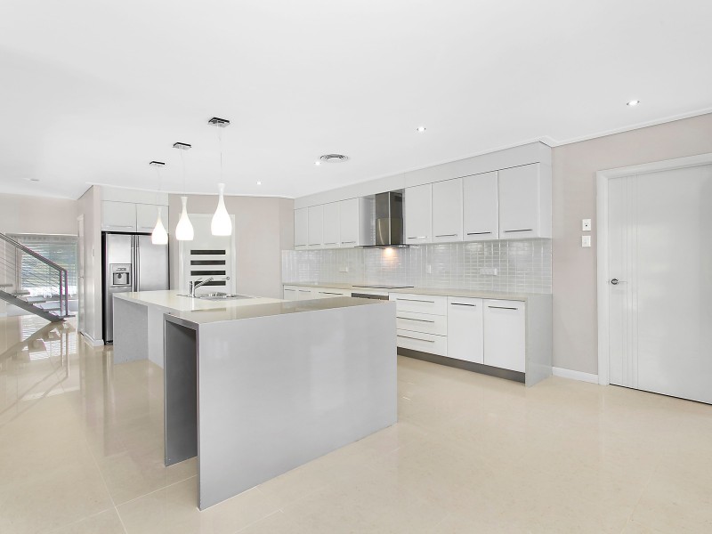 21 Bogong Court, Cabarlah QLD 4352