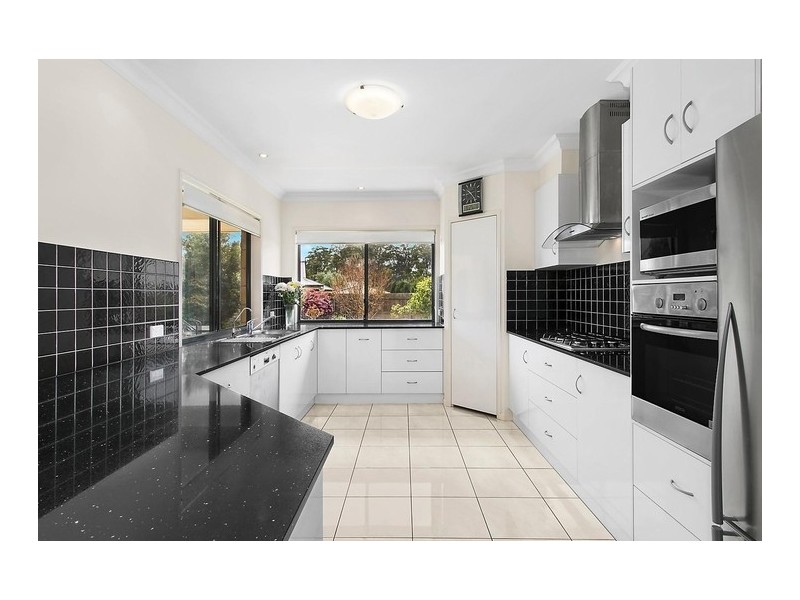 12 Manooka Crescent, Highfields QLD 4352