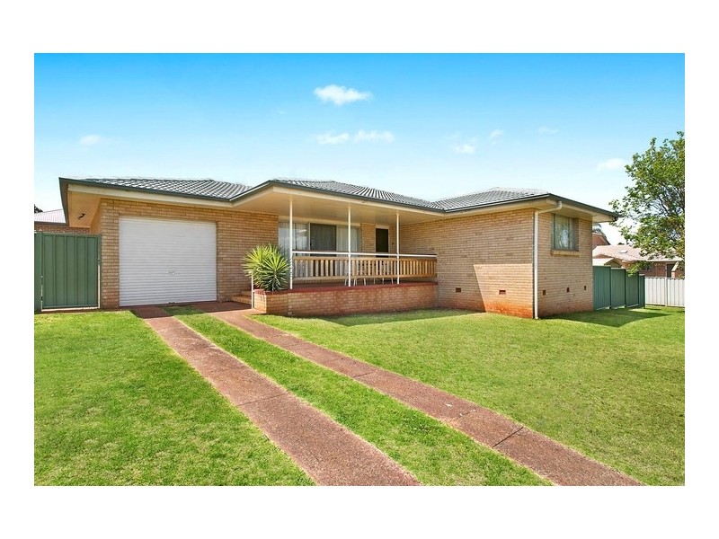 194 Mackenzie Street, Rangeville QLD 4350