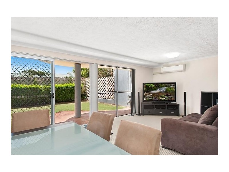4/328 Hume Street, Centenary Heights QLD 4350
