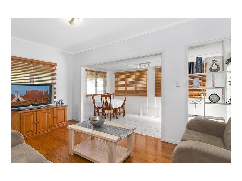 235 Alderley Street, Centenary Heights QLD 4350