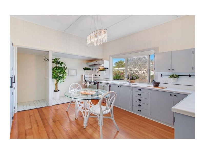 91 Stephen Street, Harristown QLD 4350