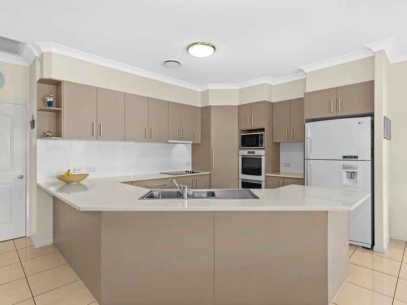 4 Pelican Drive, Rangeville QLD 4350