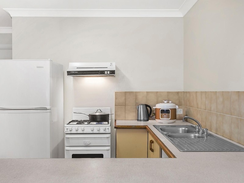 18/173 North Street, Rockville QLD 4350