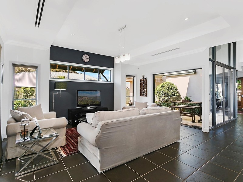 351 Ramsay Street, Middle Ridge QLD 4350