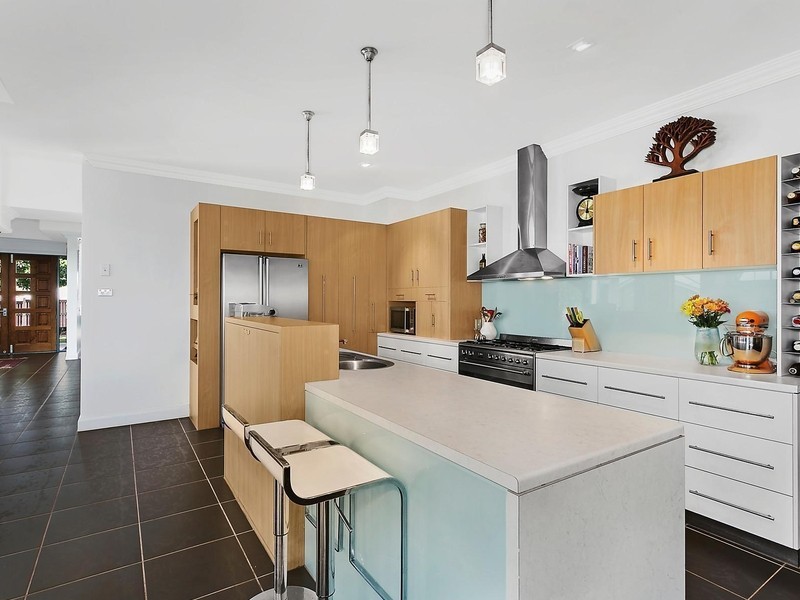 351 Ramsay Street, Middle Ridge QLD 4350