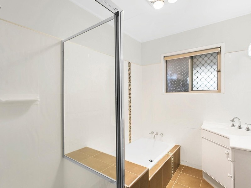 1/191 Alderley Street, Centenary Heights QLD 4350