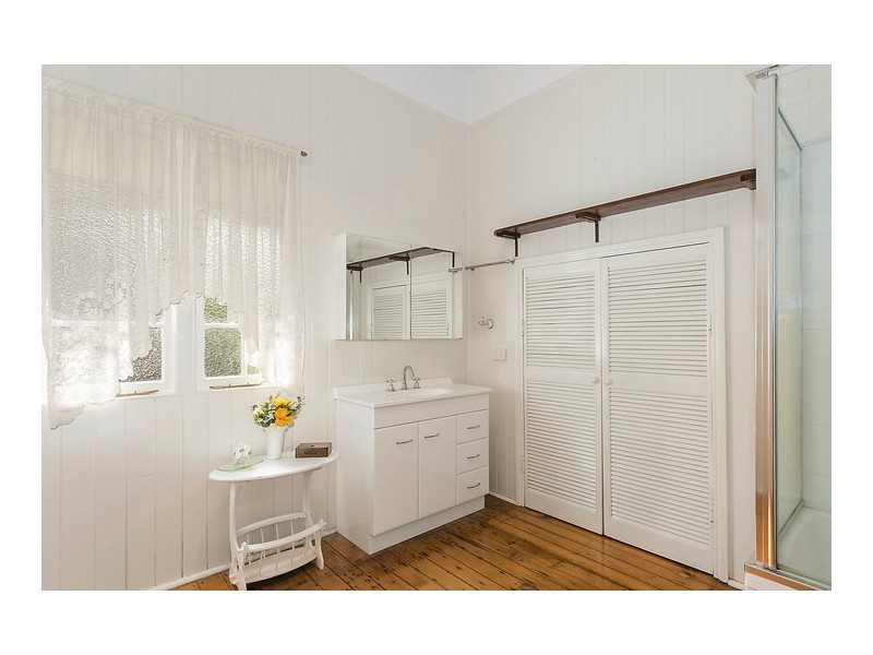 157 Bridge Street, North Toowoomba QLD 4350