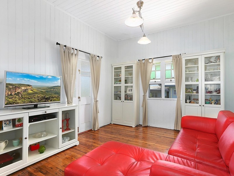 399 Tor Street, Newtown QLD 4350