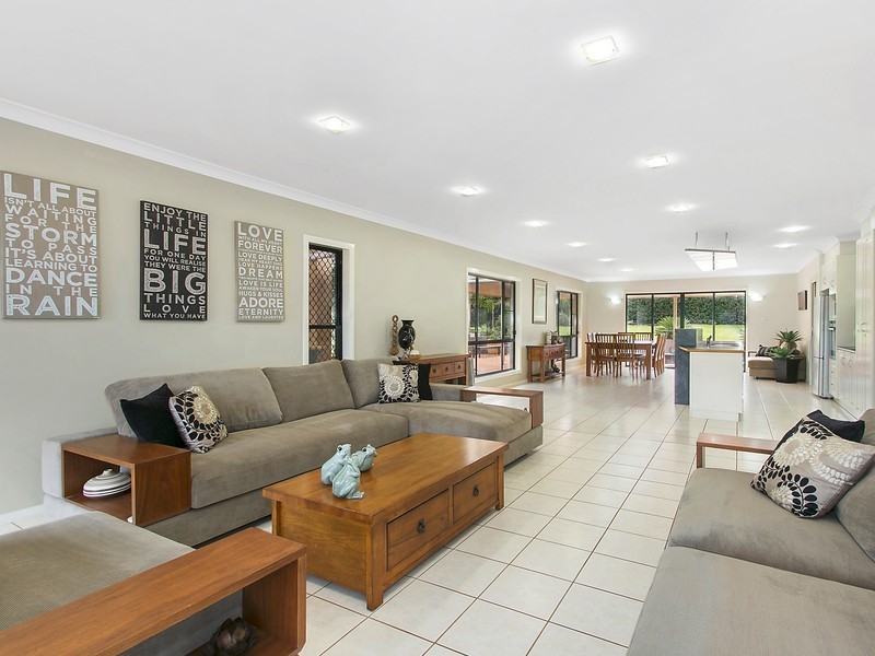 19A Kratzke Road, Highfields QLD 4352