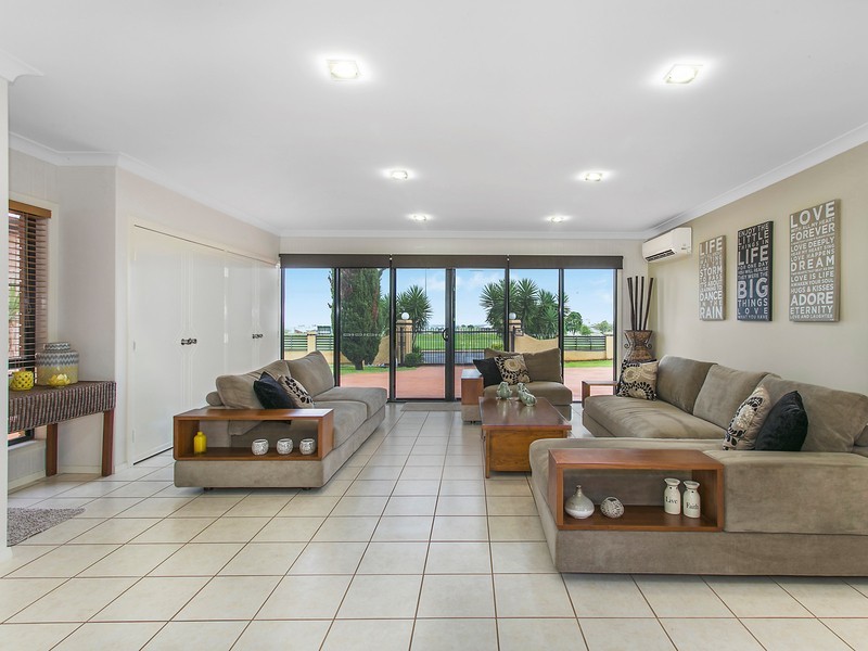 19A Kratzke Road, Highfields QLD 4352