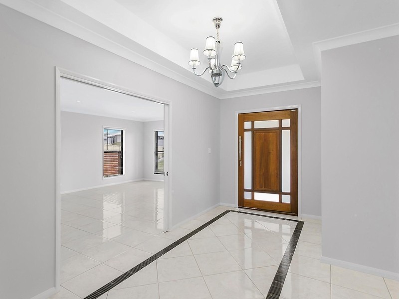 18 Lockyer Street, Kleinton QLD 4352