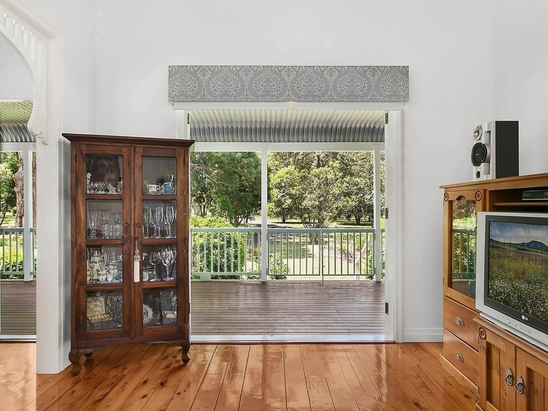 53 Barracks Road, Cabarlah QLD 4352