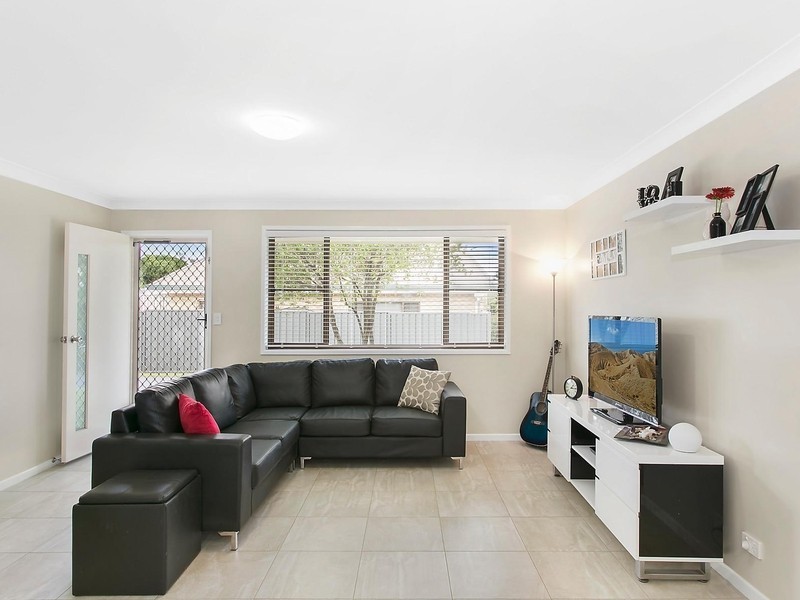 1/9 Jennifer Crescent, Darling Heights QLD 4350
