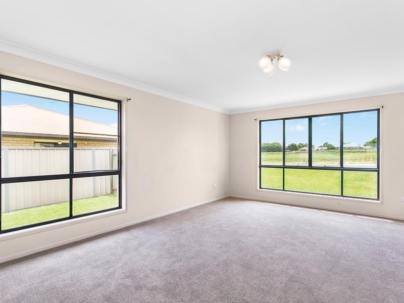 531 Hume Street, Kearneys Spring QLD 4350