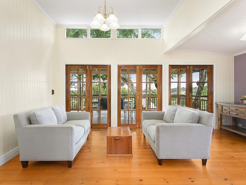 37 Cumming Street, North Toowoomba QLD 4350