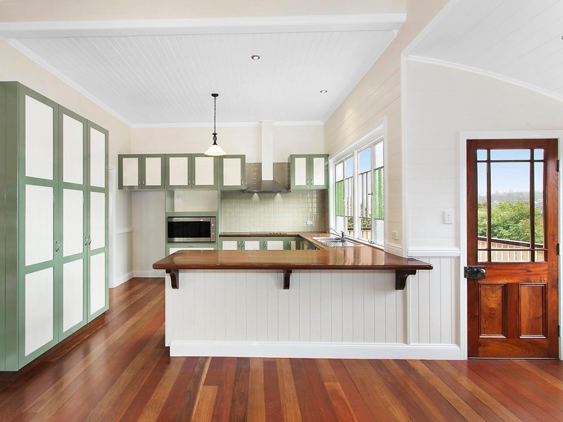 22 Seaton Street, South Toowoomba QLD 4350