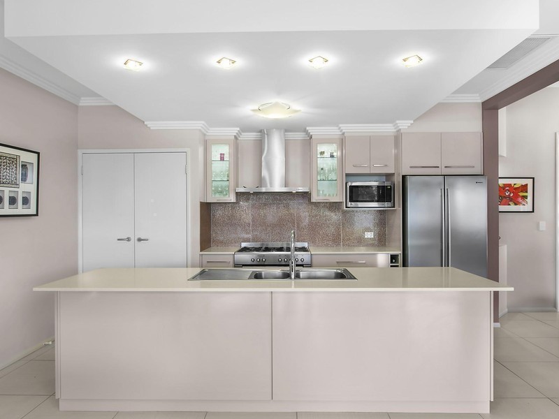 294 Ramsay Street, Middle Ridge QLD 4350