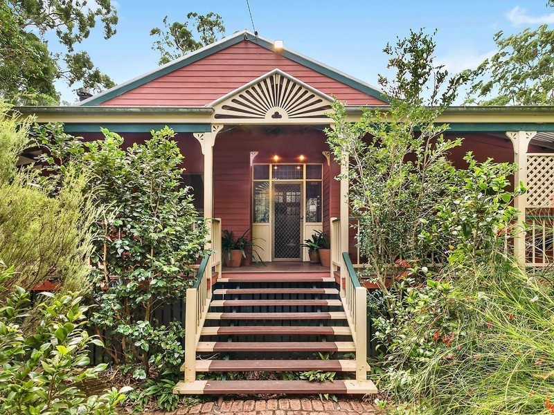 18 Grey Gums Drive, Blue Mountain Heights QLD 4350