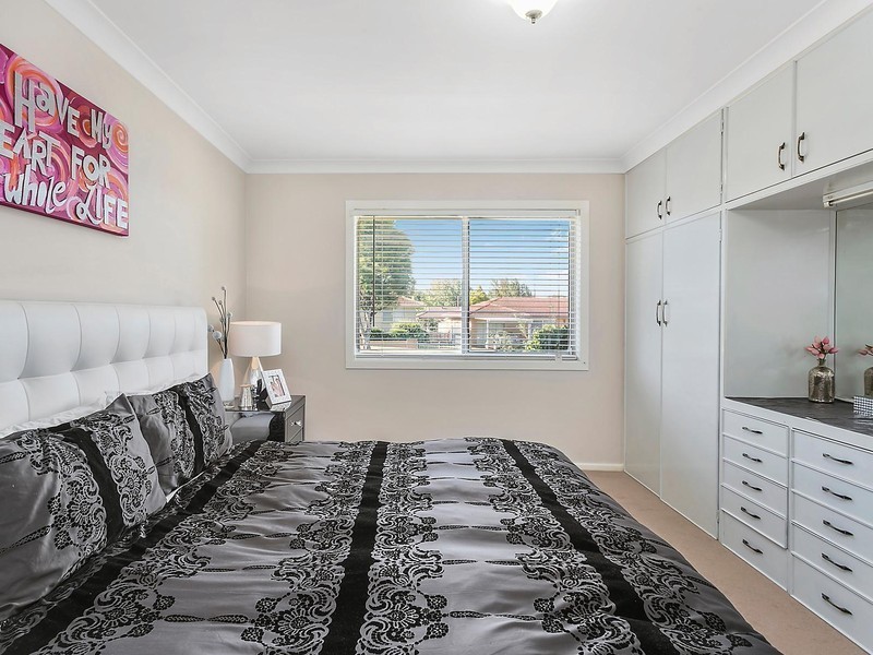 12 Merino Street, Harristown QLD 4350