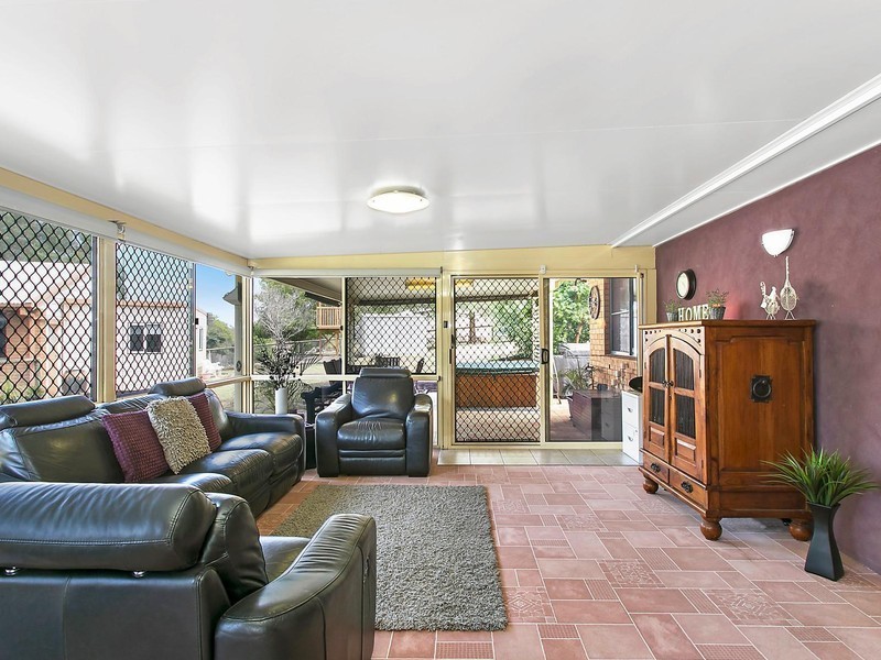 11 Arcane Drive, Gowrie Junction QLD 4352