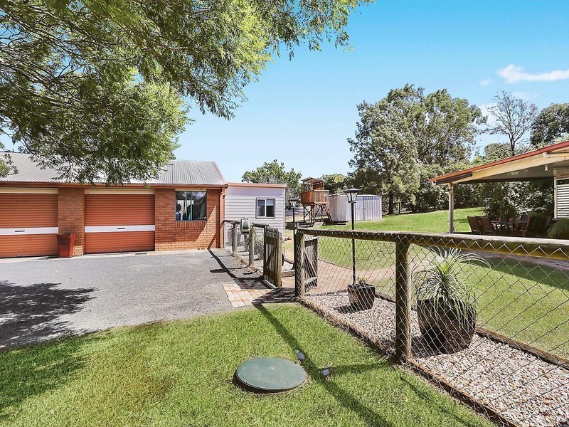 11 Arcane Drive, Gowrie Junction QLD 4352