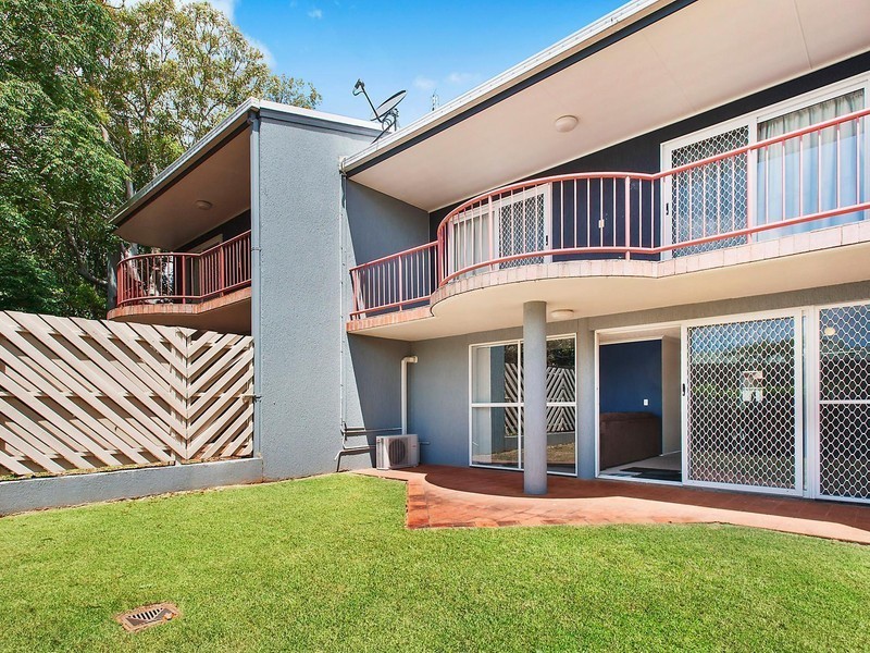 4/328 Hume Street, Centenary Heights QLD 4350