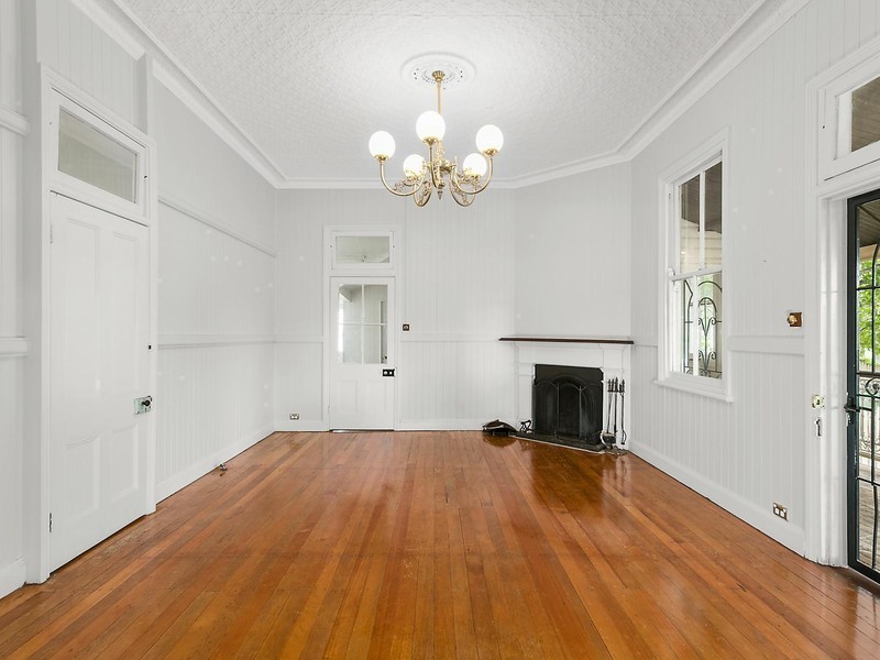 37 Godsall Street, East Toowoomba QLD 4350