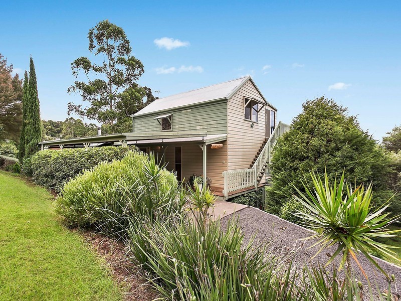 112/3143 Esk-Hampton Road, Ravensbourne QLD 4352