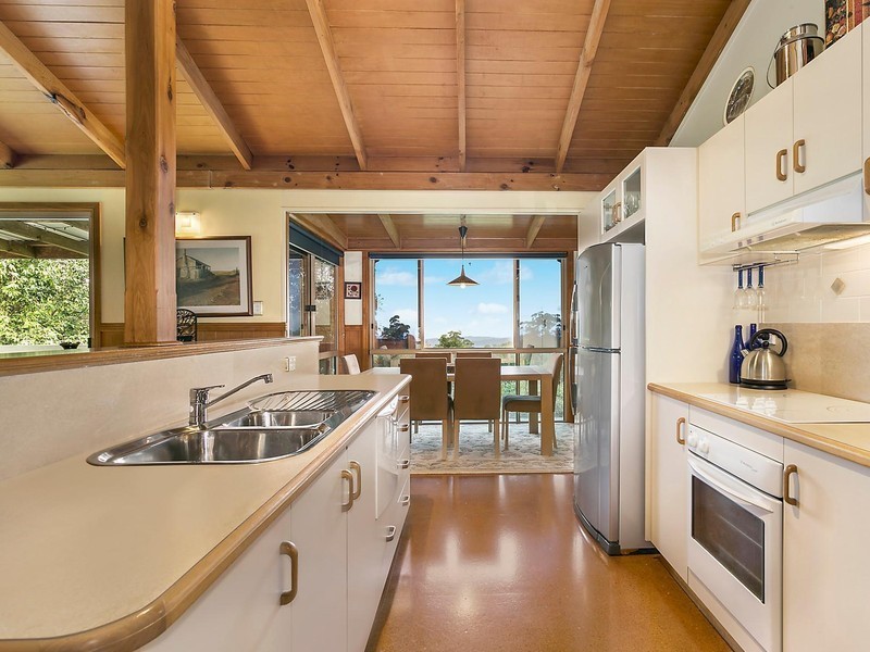 112/3143 Esk-Hampton Road, Ravensbourne QLD 4352