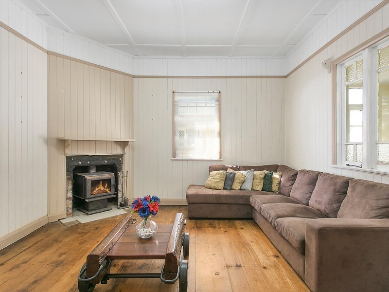 187 Jellicoe Street, Newtown QLD 4350